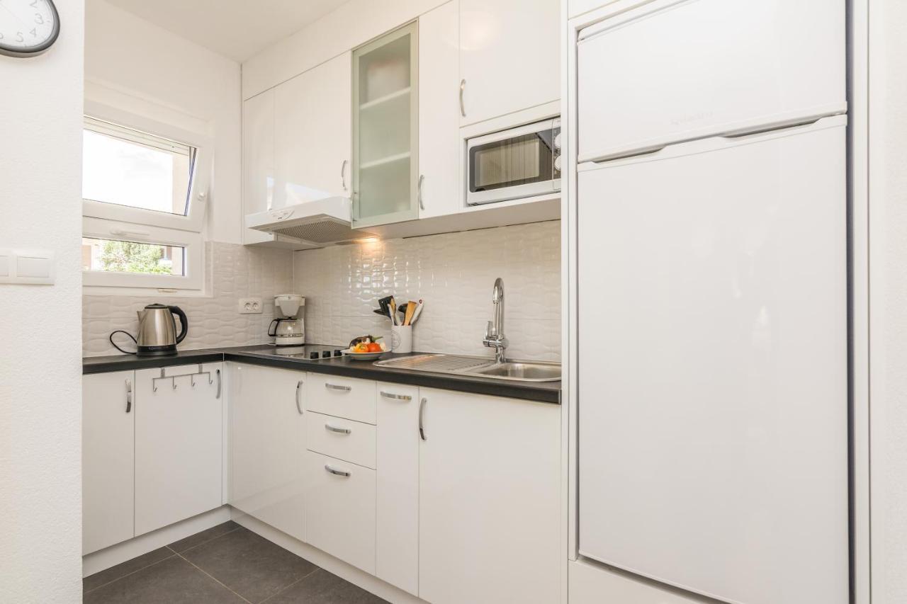 Apartments Nella Privlaka  Eksteriør bilde