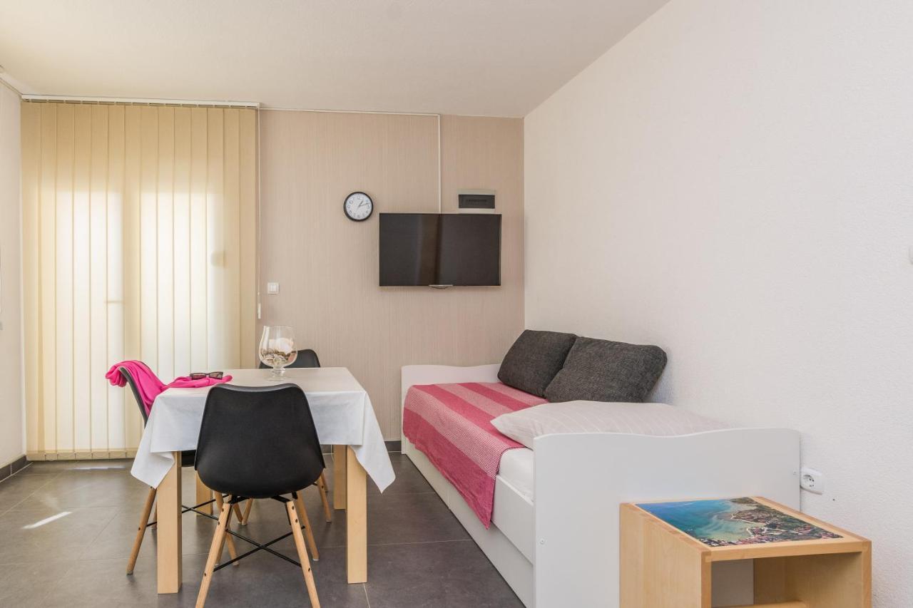 Apartments Nella Privlaka  Eksteriør bilde