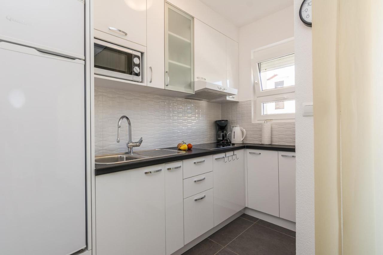 Apartments Nella Privlaka  Eksteriør bilde