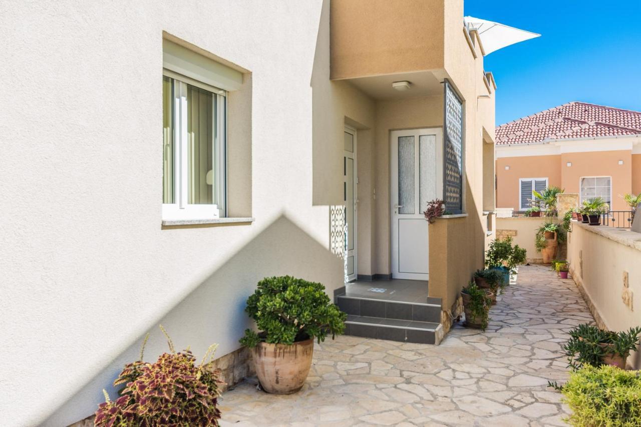 Apartments Nella Privlaka  Eksteriør bilde