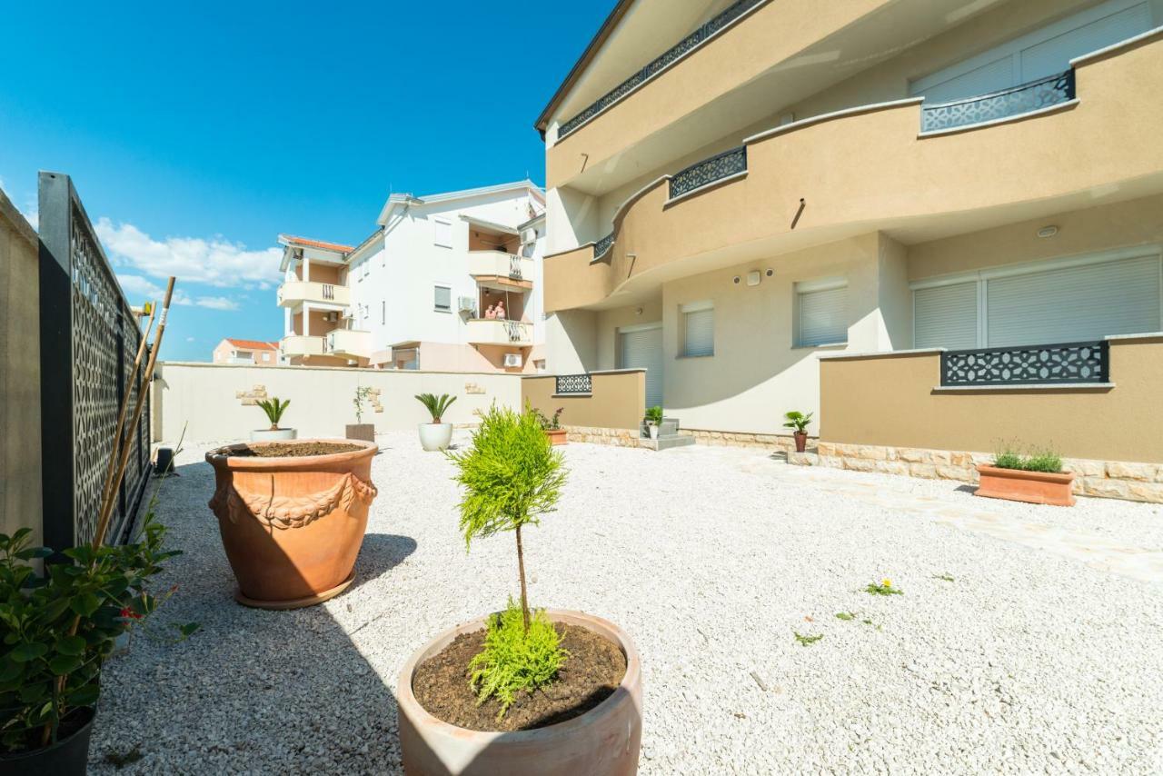 Apartments Nella Privlaka  Eksteriør bilde