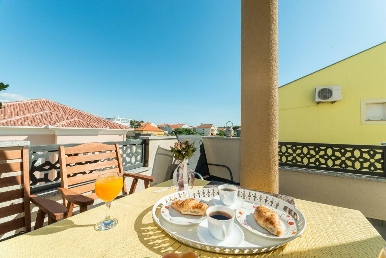 Apartments Nella Privlaka  Eksteriør bilde