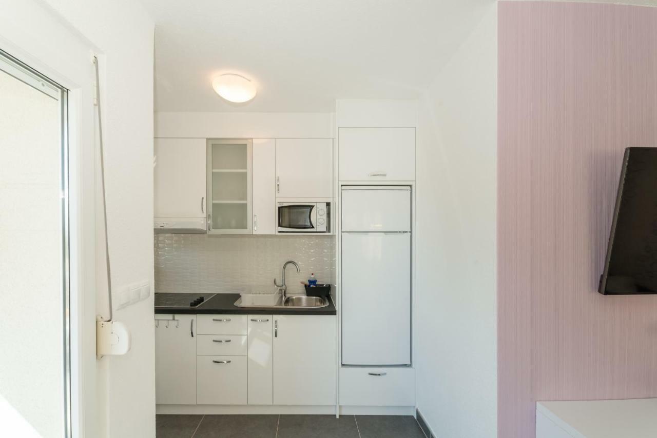 Apartments Nella Privlaka  Eksteriør bilde