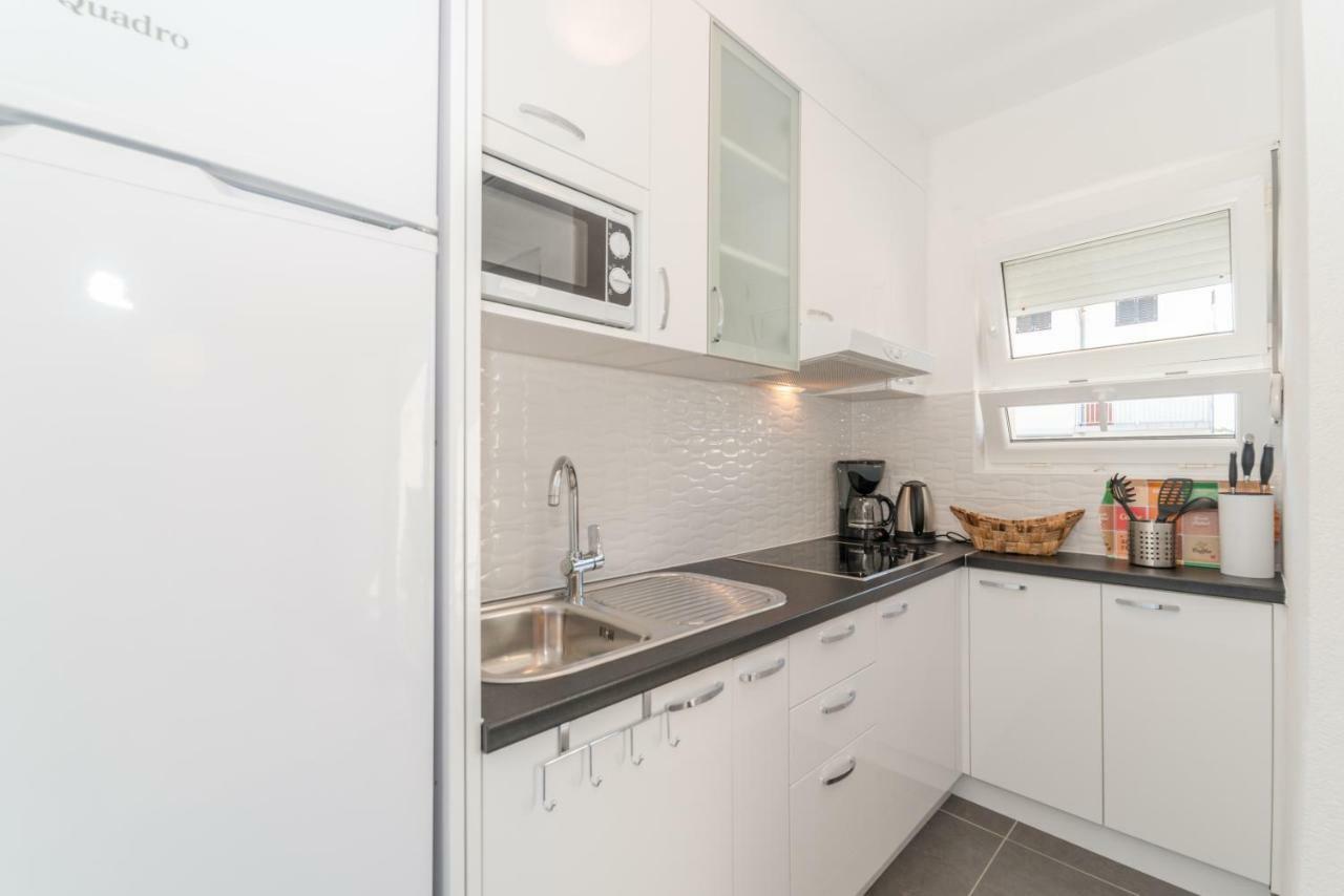 Apartments Nella Privlaka  Eksteriør bilde